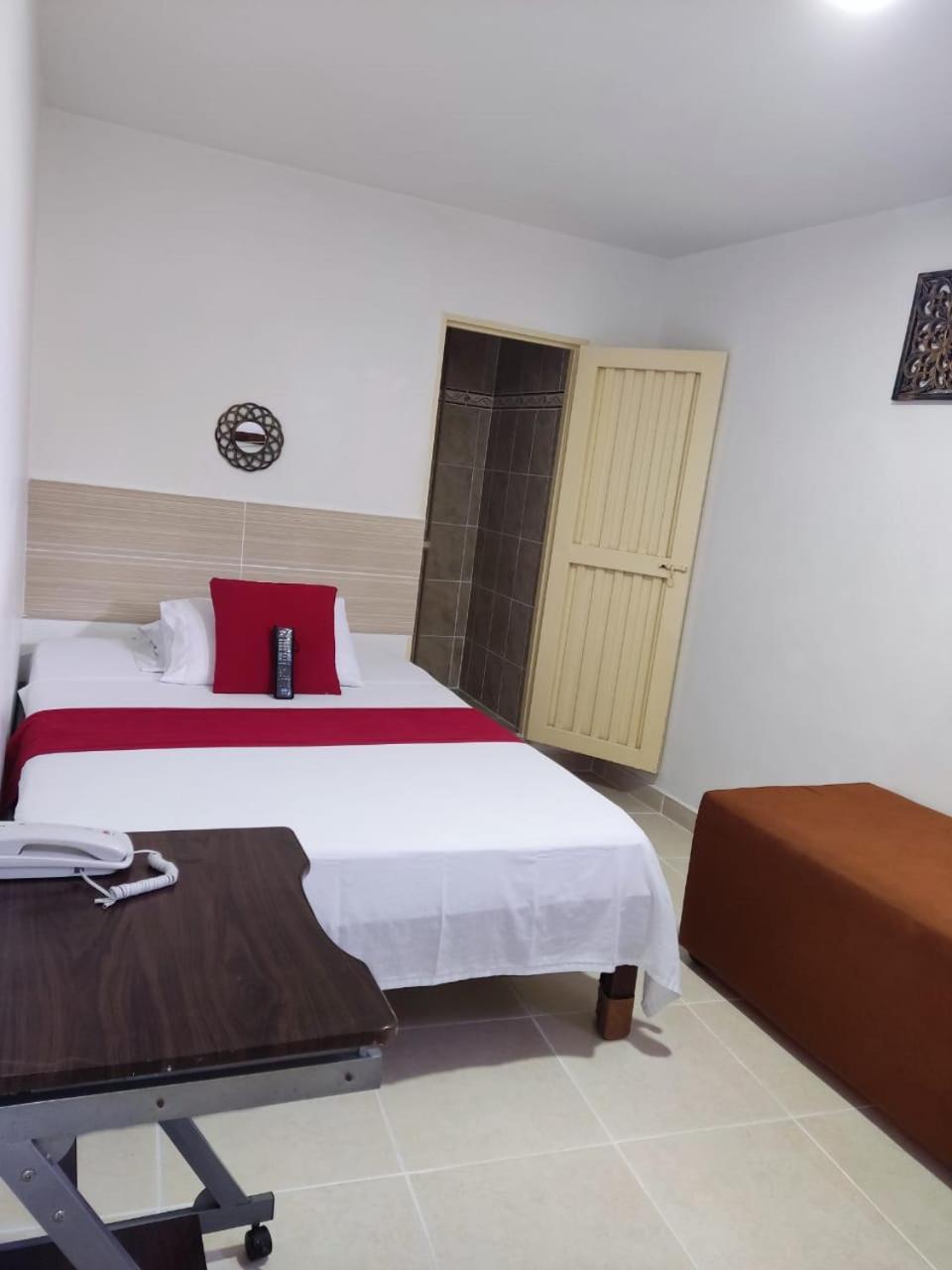 Hotel Mirador Plaza Pereira Eksteriør billede