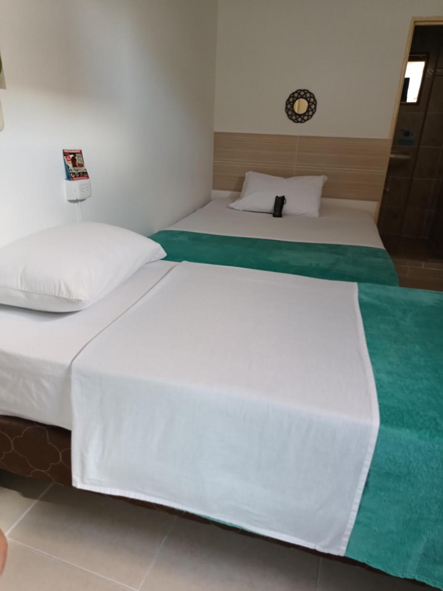 Hotel Mirador Plaza Pereira Eksteriør billede