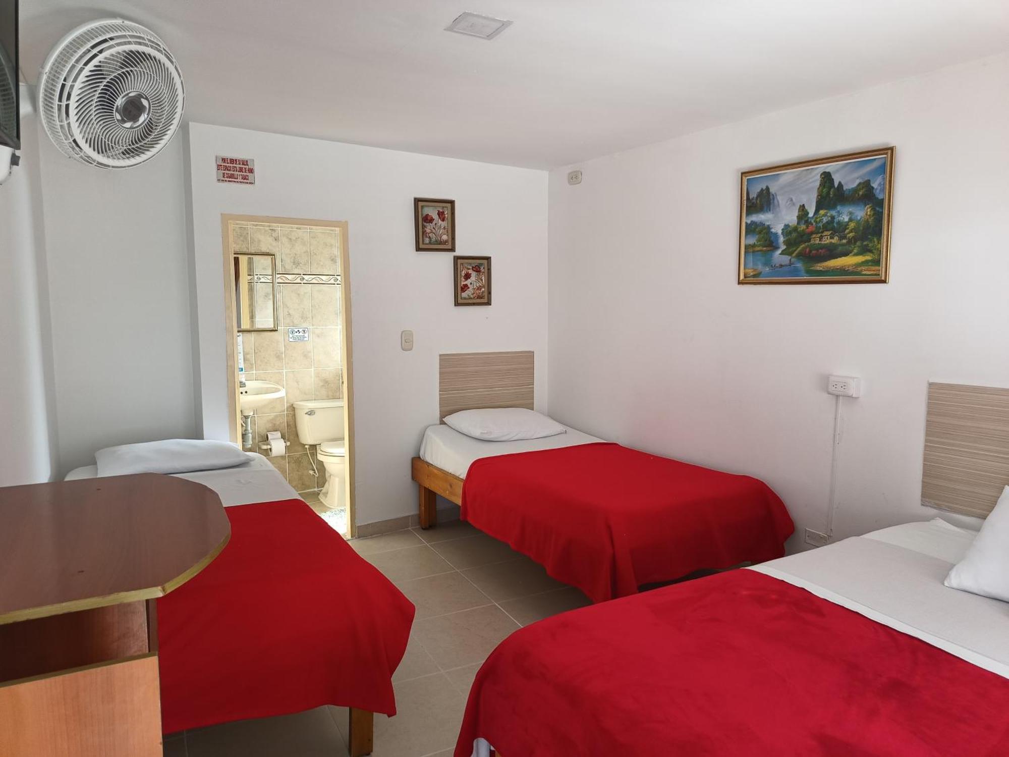 Hotel Mirador Plaza Pereira Eksteriør billede